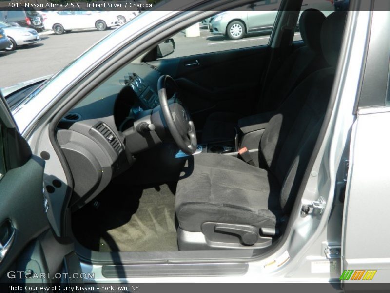 Brilliant Silver / Charcoal 2011 Nissan Altima 2.5 S