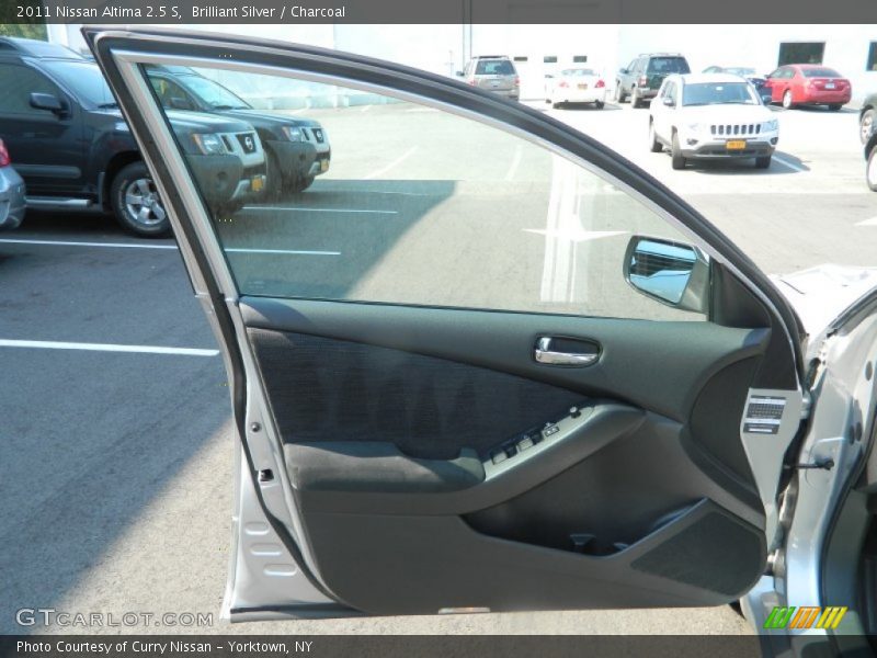 Brilliant Silver / Charcoal 2011 Nissan Altima 2.5 S