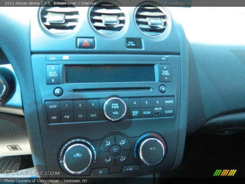 Brilliant Silver / Charcoal 2011 Nissan Altima 2.5 S
