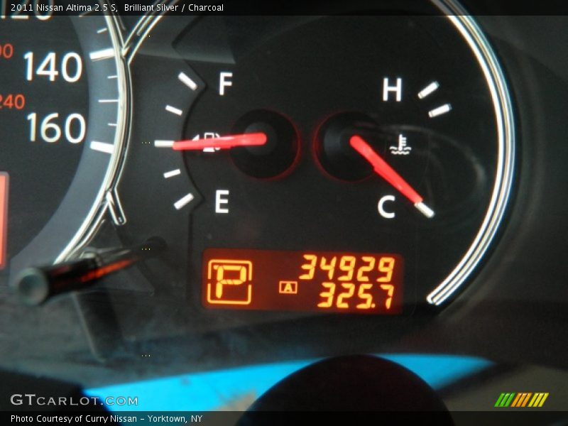 Brilliant Silver / Charcoal 2011 Nissan Altima 2.5 S