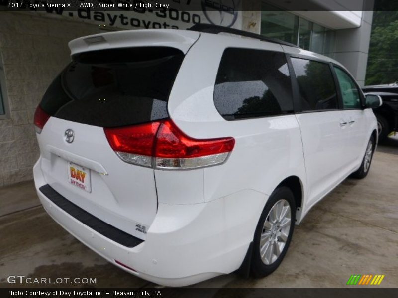 Super White / Light Gray 2012 Toyota Sienna XLE AWD