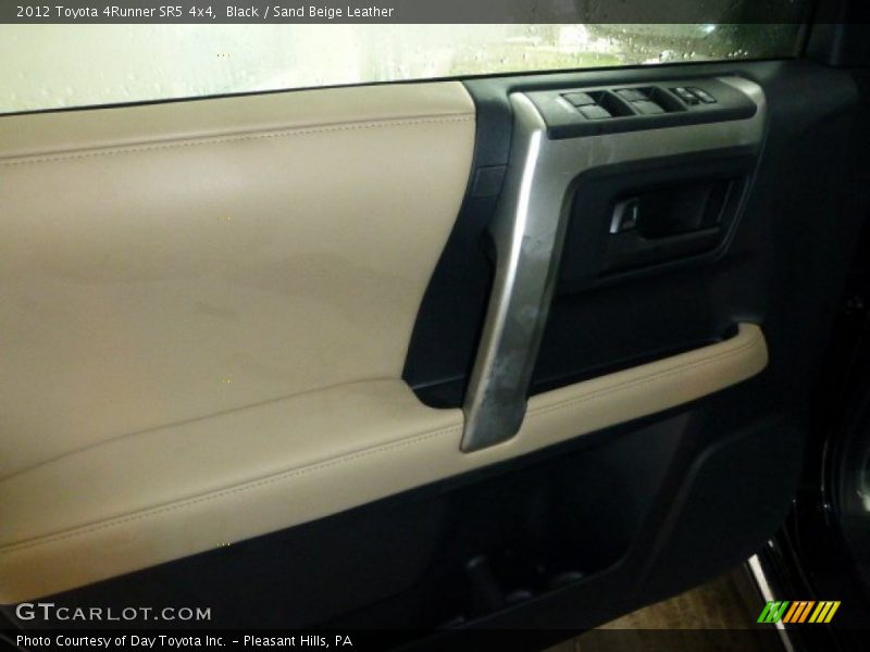 Black / Sand Beige Leather 2012 Toyota 4Runner SR5 4x4