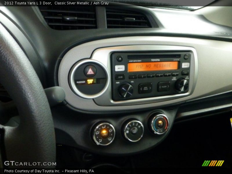 Classic Silver Metallic / Ash Gray 2012 Toyota Yaris L 3 Door