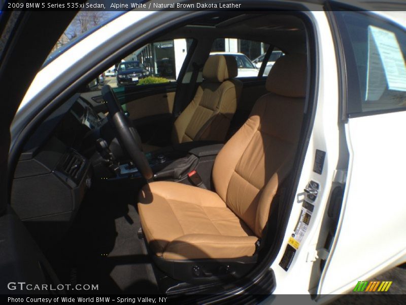 Alpine White / Natural Brown Dakota Leather 2009 BMW 5 Series 535xi Sedan