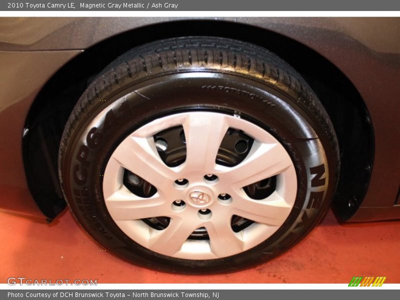 Magnetic Gray Metallic / Ash Gray 2010 Toyota Camry LE