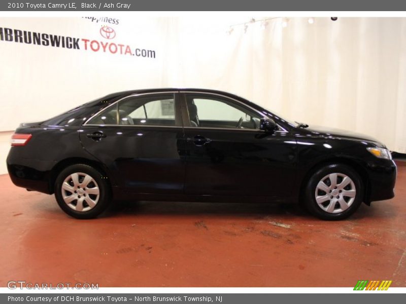 Black / Ash Gray 2010 Toyota Camry LE