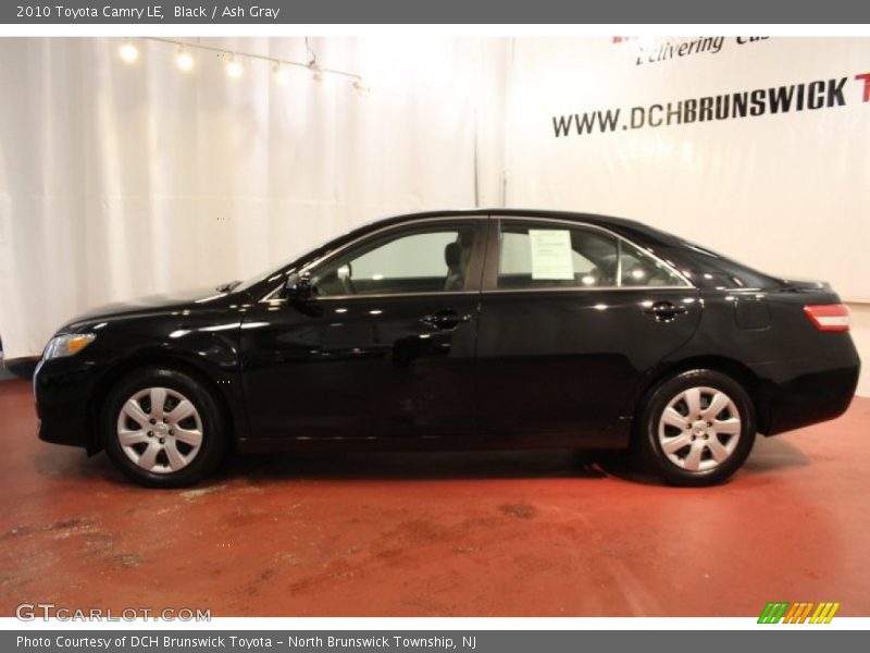 Black / Ash Gray 2010 Toyota Camry LE