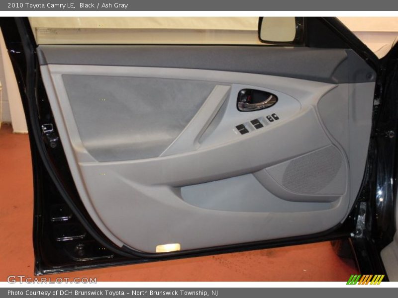 Black / Ash Gray 2010 Toyota Camry LE