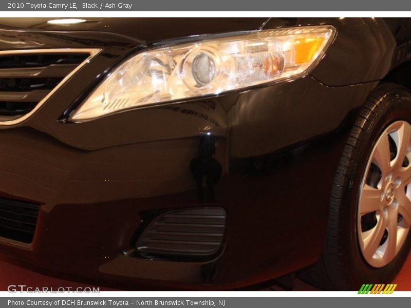 Black / Ash Gray 2010 Toyota Camry LE