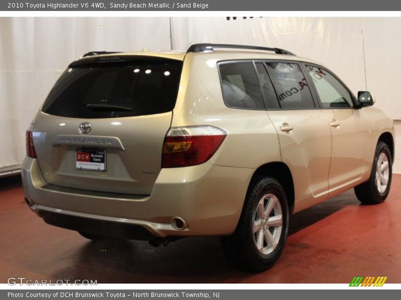 Sandy Beach Metallic / Sand Beige 2010 Toyota Highlander V6 4WD