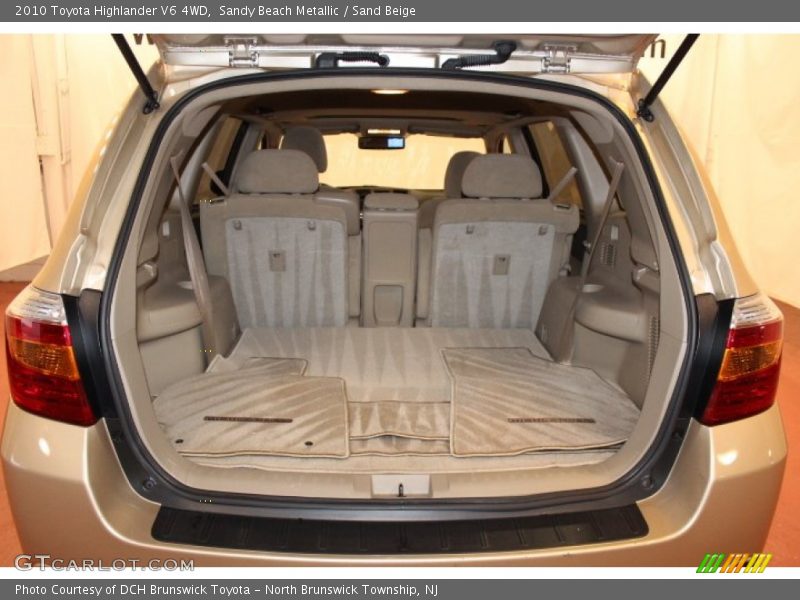 Sandy Beach Metallic / Sand Beige 2010 Toyota Highlander V6 4WD