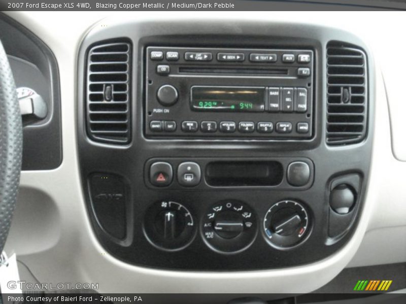 Controls of 2007 Escape XLS 4WD