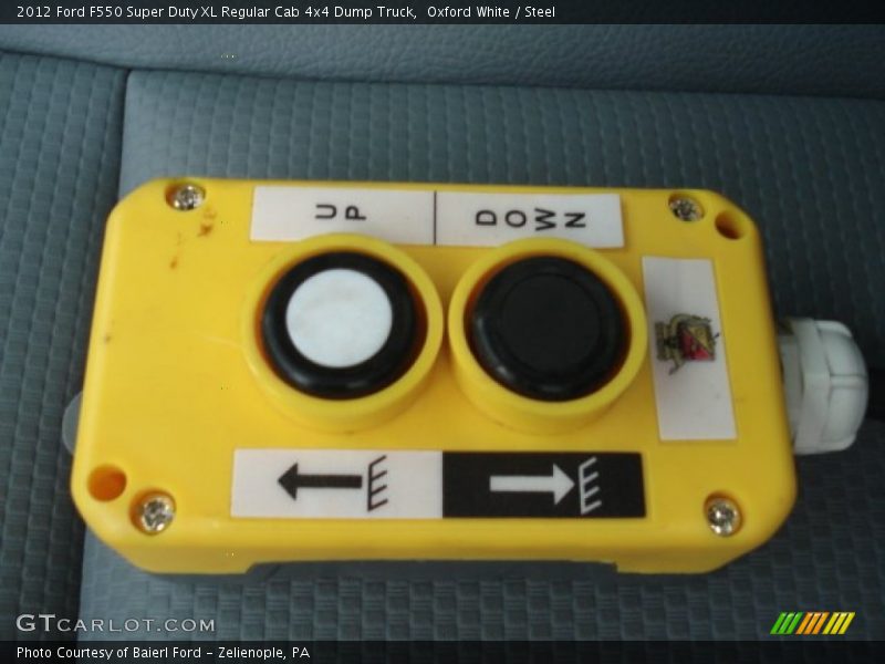 Oxford White / Steel 2012 Ford F550 Super Duty XL Regular Cab 4x4 Dump Truck