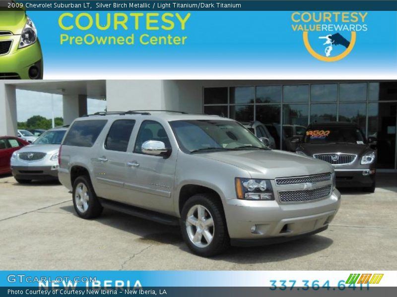 Silver Birch Metallic / Light Titanium/Dark Titanium 2009 Chevrolet Suburban LT
