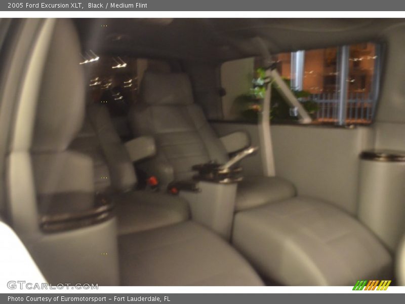 Black / Medium Flint 2005 Ford Excursion XLT
