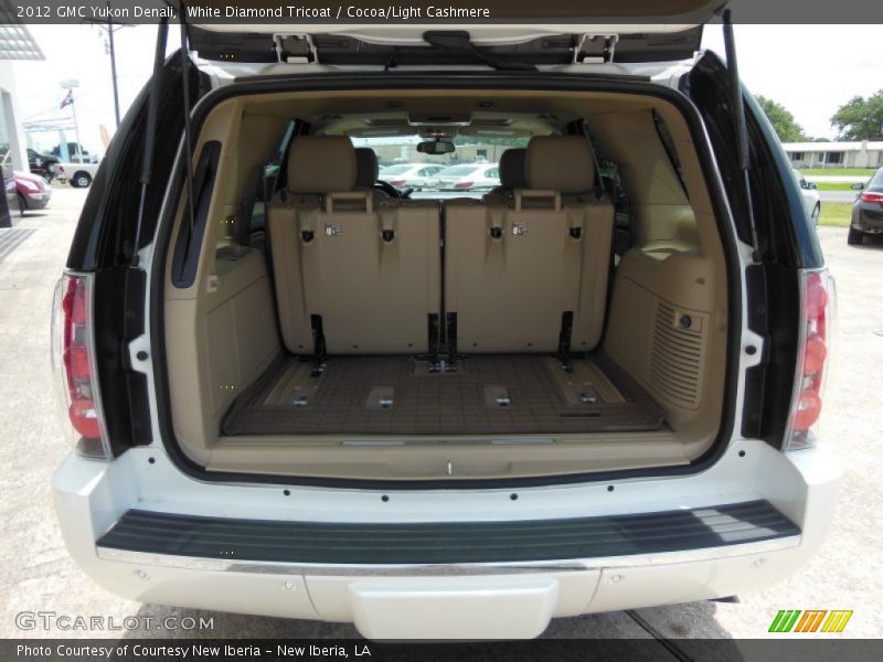 White Diamond Tricoat / Cocoa/Light Cashmere 2012 GMC Yukon Denali
