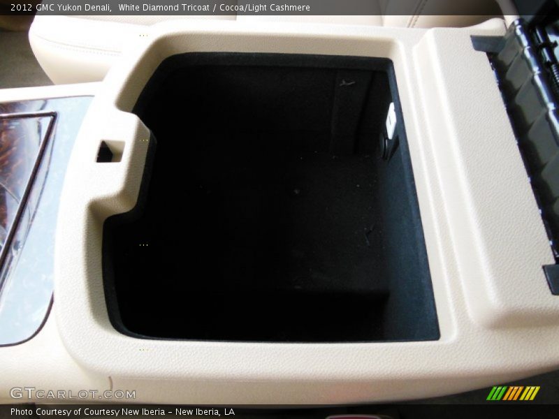 White Diamond Tricoat / Cocoa/Light Cashmere 2012 GMC Yukon Denali
