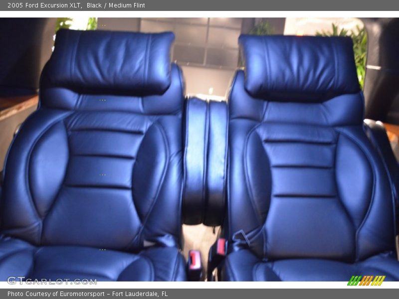 Black / Medium Flint 2005 Ford Excursion XLT