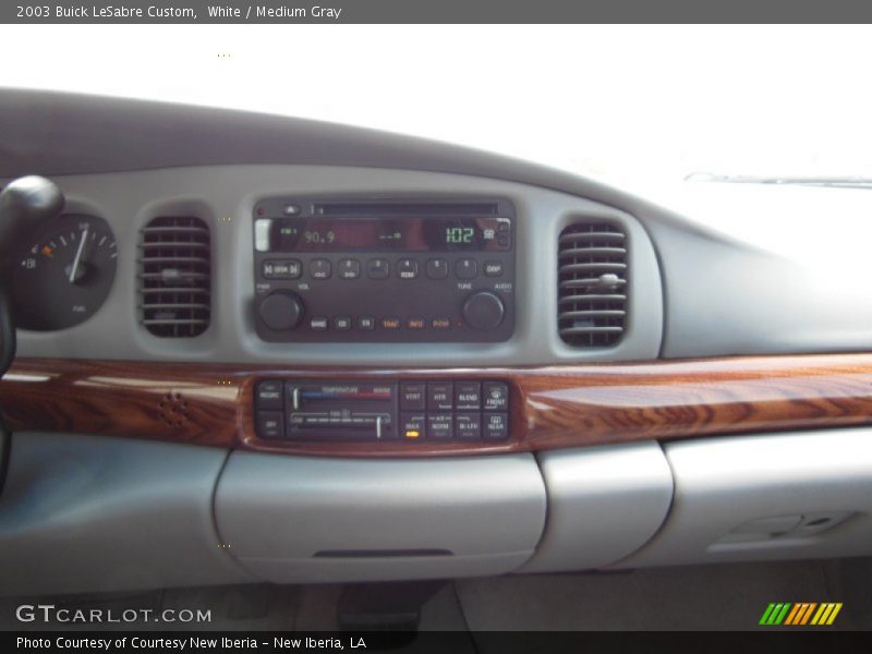 White / Medium Gray 2003 Buick LeSabre Custom