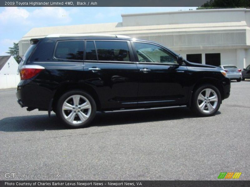 Black / Ash 2009 Toyota Highlander Limited 4WD