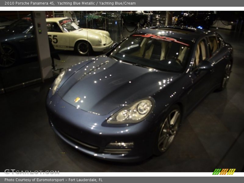 Yachting Blue Metallic / Yachting Blue/Cream 2010 Porsche Panamera 4S