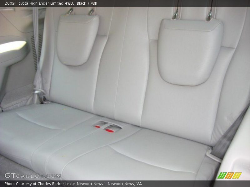 Black / Ash 2009 Toyota Highlander Limited 4WD