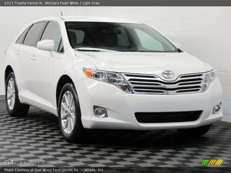 Blizzard Pearl White / Light Gray 2011 Toyota Venza I4