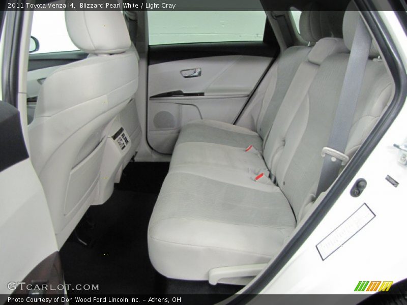 Blizzard Pearl White / Light Gray 2011 Toyota Venza I4