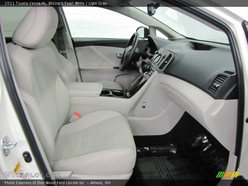 Blizzard Pearl White / Light Gray 2011 Toyota Venza I4