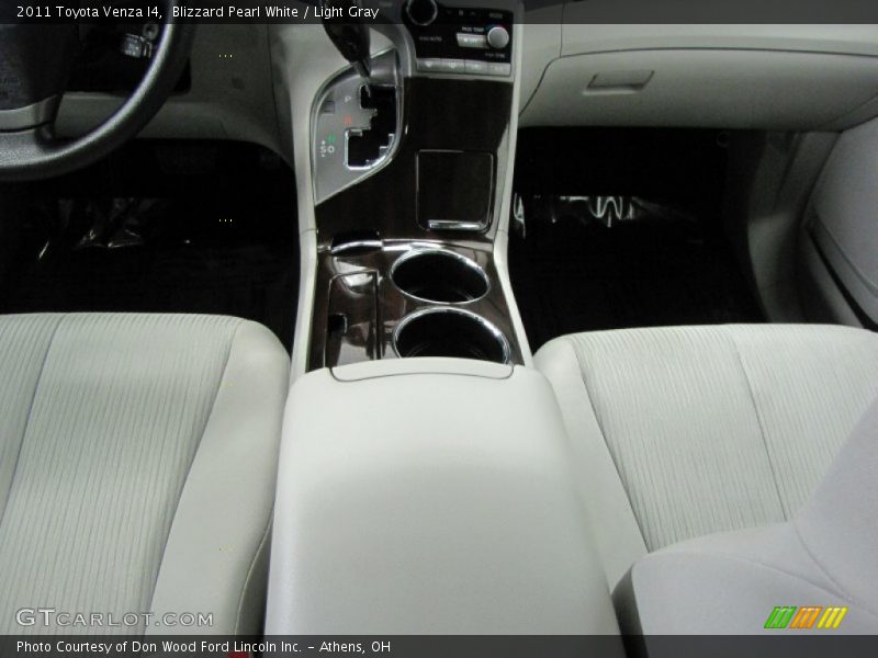 Blizzard Pearl White / Light Gray 2011 Toyota Venza I4