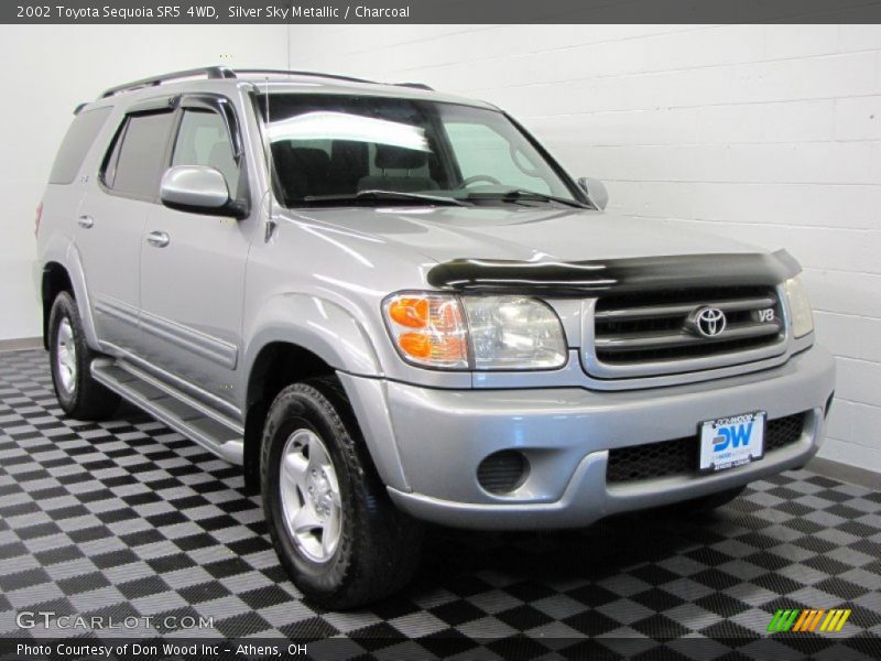 Silver Sky Metallic / Charcoal 2002 Toyota Sequoia SR5 4WD
