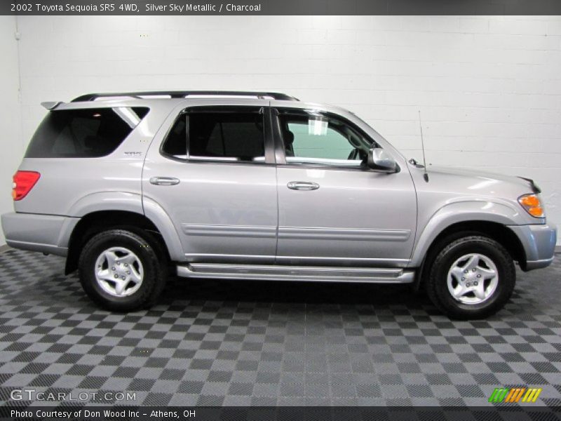 Silver Sky Metallic / Charcoal 2002 Toyota Sequoia SR5 4WD