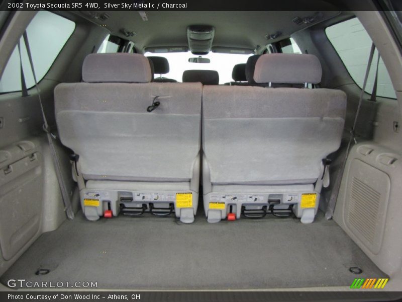 Silver Sky Metallic / Charcoal 2002 Toyota Sequoia SR5 4WD