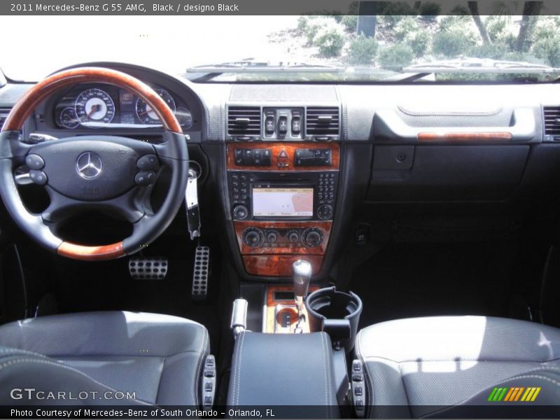 Dashboard of 2011 G 55 AMG