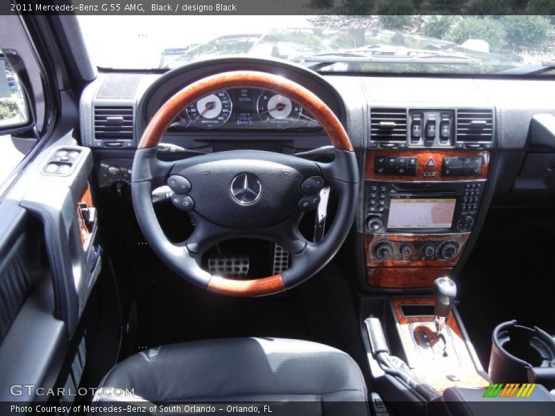 Dashboard of 2011 G 55 AMG