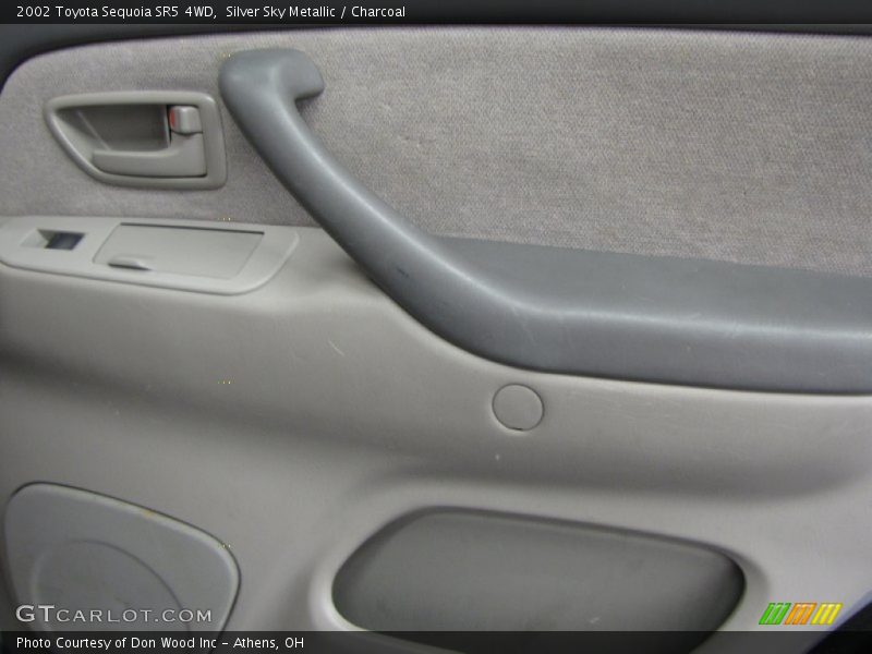 Silver Sky Metallic / Charcoal 2002 Toyota Sequoia SR5 4WD
