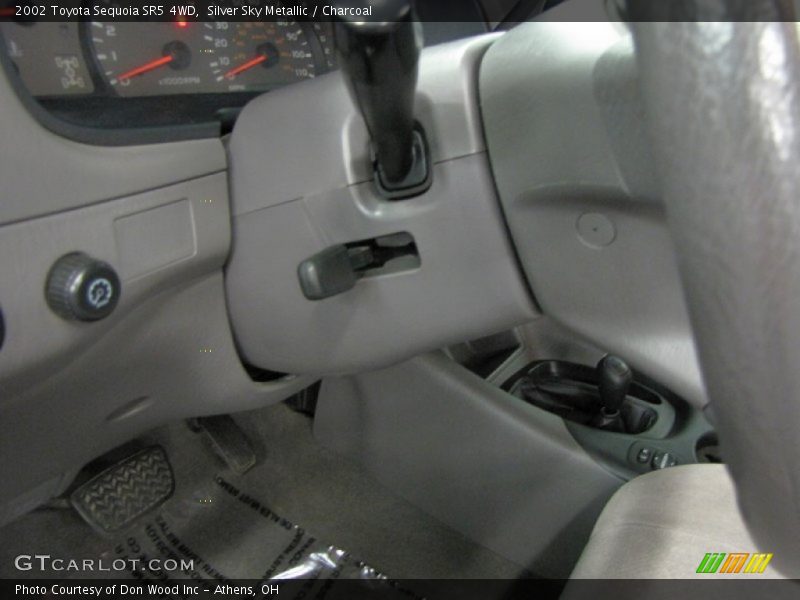 Silver Sky Metallic / Charcoal 2002 Toyota Sequoia SR5 4WD