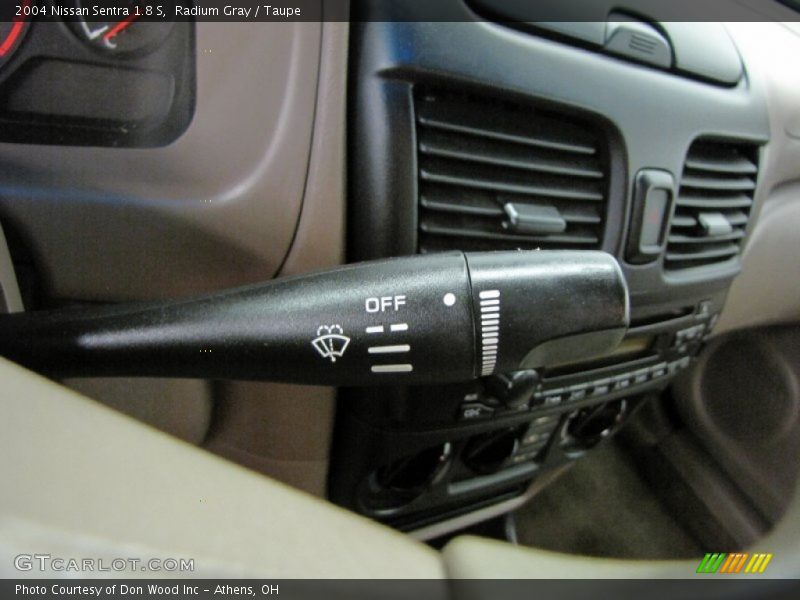Radium Gray / Taupe 2004 Nissan Sentra 1.8 S