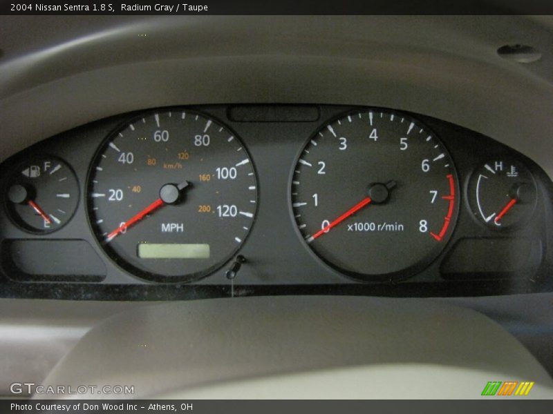 Radium Gray / Taupe 2004 Nissan Sentra 1.8 S