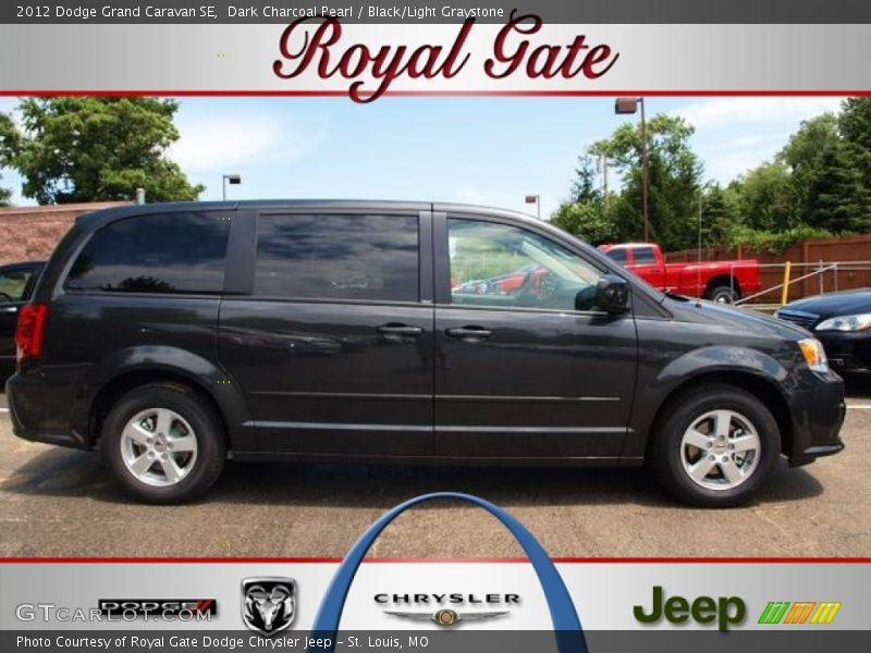 Dark Charcoal Pearl / Black/Light Graystone 2012 Dodge Grand Caravan SE