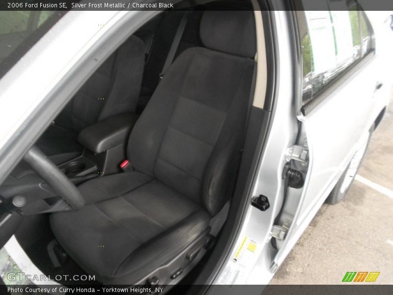 Silver Frost Metallic / Charcoal Black 2006 Ford Fusion SE