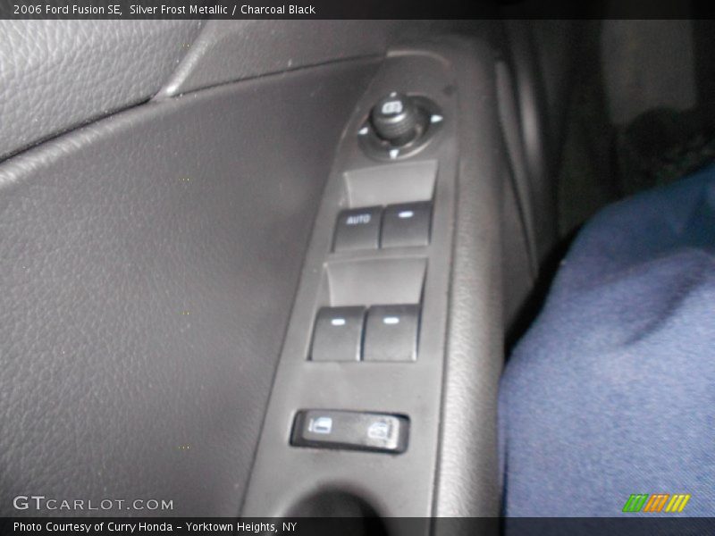 Silver Frost Metallic / Charcoal Black 2006 Ford Fusion SE