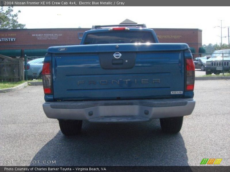 Electric Blue Metallic / Gray 2004 Nissan Frontier XE V6 Crew Cab 4x4