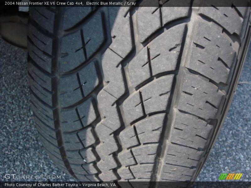 Electric Blue Metallic / Gray 2004 Nissan Frontier XE V6 Crew Cab 4x4