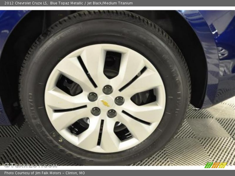 Blue Topaz Metallic / Jet Black/Medium Titanium 2012 Chevrolet Cruze LS