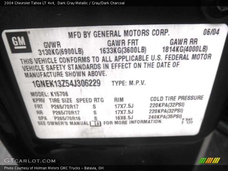 Dark Gray Metallic / Gray/Dark Charcoal 2004 Chevrolet Tahoe LT 4x4