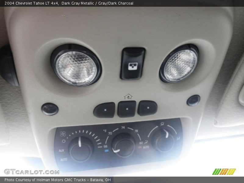 Dark Gray Metallic / Gray/Dark Charcoal 2004 Chevrolet Tahoe LT 4x4