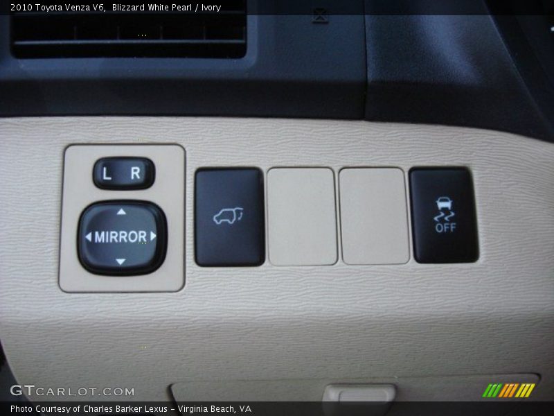 Blizzard White Pearl / Ivory 2010 Toyota Venza V6