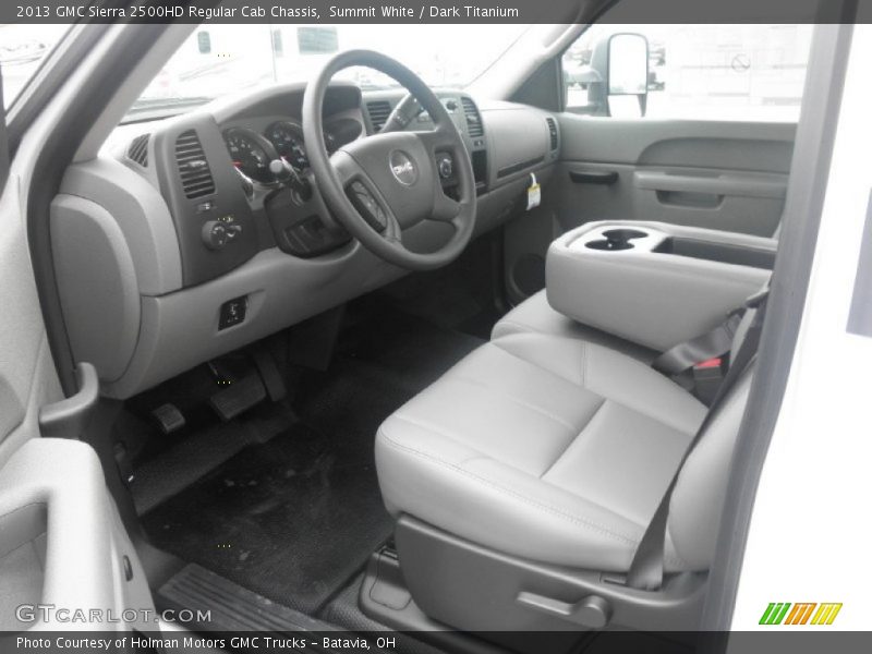 Summit White / Dark Titanium 2013 GMC Sierra 2500HD Regular Cab Chassis