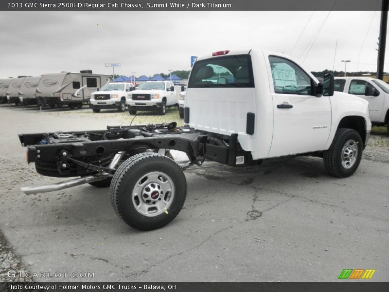 Summit White / Dark Titanium 2013 GMC Sierra 2500HD Regular Cab Chassis